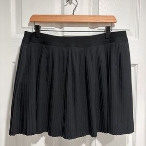 Old Navy Elegant Black Pleated Skort with Spandex Shorts and Pocket NWT